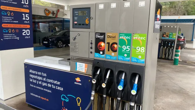 
                    Há desconto: Gasóleo fica (ainda) mais barato em Espanha a partir de hoje
                