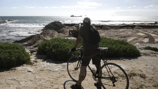 
                    Qualidade das águas balneares agravou-se. Interdições duplicaram
                