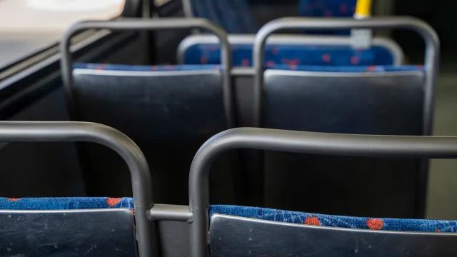 
                    Viana do Castelo investe 890 mil euros em apoios escolares e transportes
                