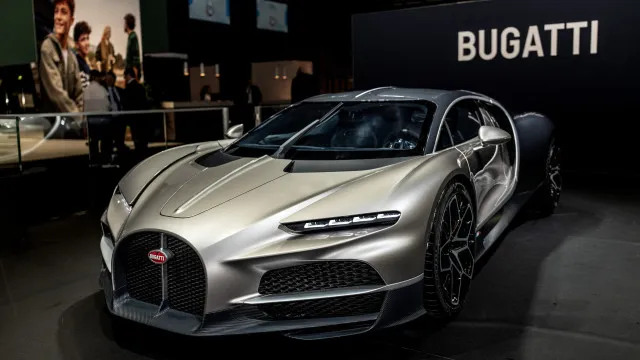 
                    Bugatti quer crescer, mas manter exclusividade e números baixos
                