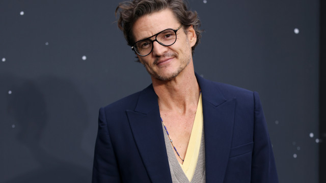 Pedro Pascal declara apoio à reeleição de Lula nas redes sociais