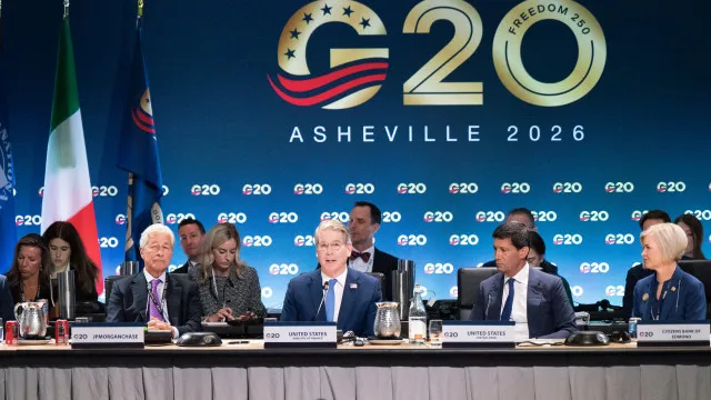 
                    Presença de ministro russo cria mal-estar na cimeira do G-20
                