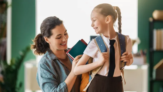 
                    Pais, atenção! Seis formas de ajudar os filhos no regresso à escola
                