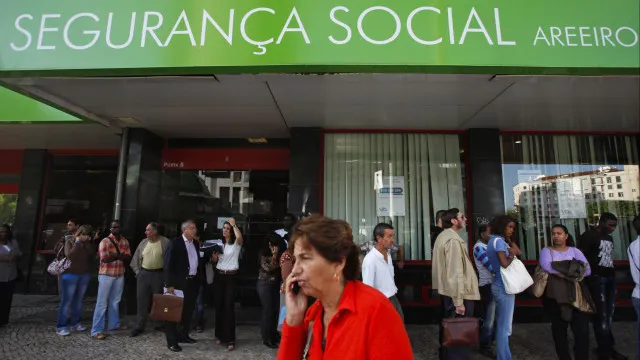 PCP vê "ataque" à Segurança Social com apoio de Chega e IL