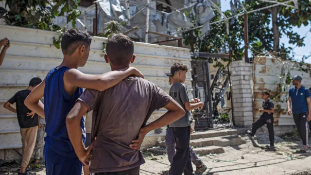 
                    Israel pronto para retirar habitantes de Gaza após aval dos EUA
                