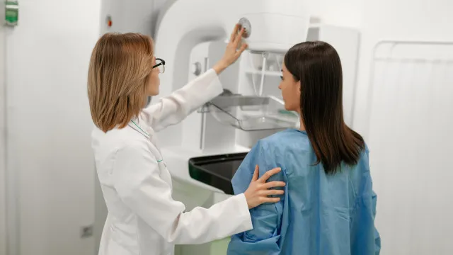 
                    Os exames que todas as mulheres devem fazer aos 20, 30, 40 e 50 anos
                