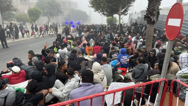 Ceuta: Moradores voltam às ruas contra centros de detenção para migrantes