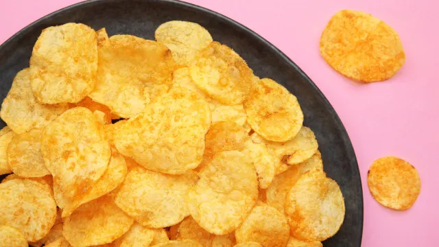 
                    Come sempre as batatas fritas mais queimadas do pacote? Olhe que…
                