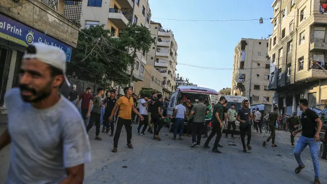 
                    Hamas pede oposição a intenção israelita de retirar população de Gaza
                