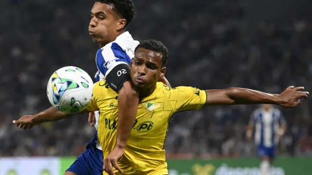 
                    EM DIRETO: FC Porto vence (com suor) antes de Benfica e Sporting jogarem
                
