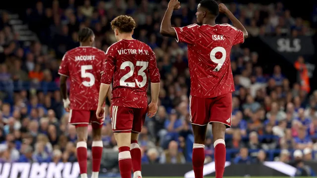 
                    E tudo Isak marcou. Liverpool vence Ipswich após dois empates na Premier
                