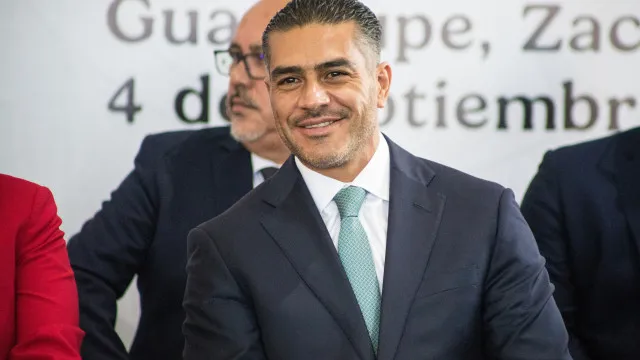 
                    México apreende 17 toneladas de metanfetamina. 