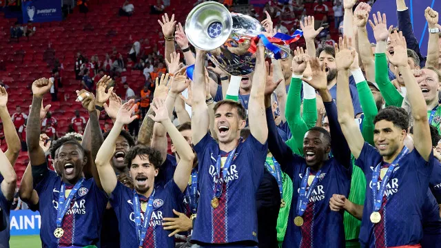 
                    Champions. Paris Saint-Germain tenta imitar o Real Madrid
                