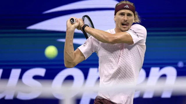 
                    Zverev vive jornada tranquila no US Open e Rybakina persegue número 1
                
