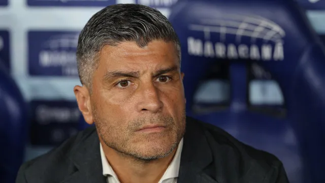 
                    Vasco da Gama, de Pedro Emanuel, mantém-se fora da zona de despromoção
                