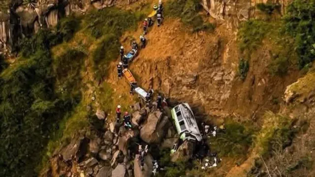 
                    Problema com pneu pode ter causado acidente mortal em Cabo Verde
                