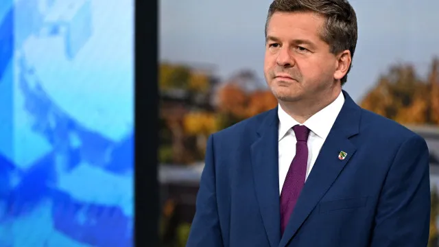 
                    CDU reconhece derrota para AfD na Saxónia-Anhalt em 