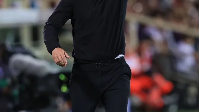 
                    Oficial: Paolo Vanoli é o novo treinador de Pedro Gonçalves na Fiorentina
                
