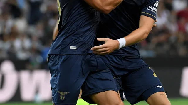
                    Quem para esta Lazio? Reviravolta ante a Udinese mantém registo perfeito
                