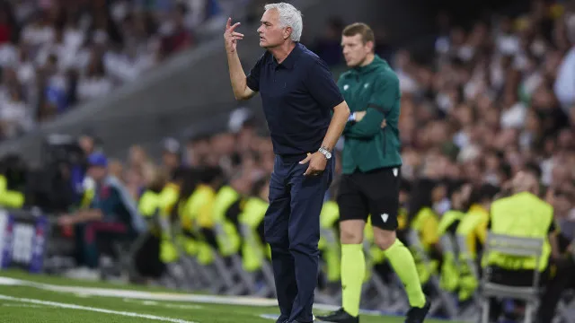 
                    Mourinho vence no reencontro com Inter e Real Madrid sorri
                