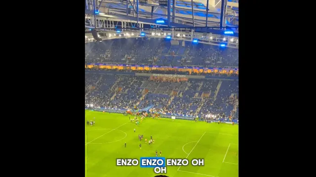 
                    Enzo ainda agora chegou ao City e já teve direito a cântico (no Dragão)
                