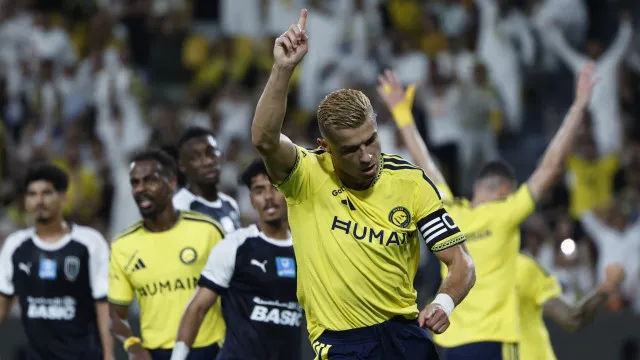 
                    Al Nassr afoga mágoas com Cristiano Ronaldo mais perto do 1.000.º golo
                