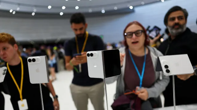
                    Apple já está a trabalhar em novas gerações do iPhone Duo
                