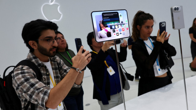 Reparar o iPhone Duo fica mais caro do que comprar um iPhone 17