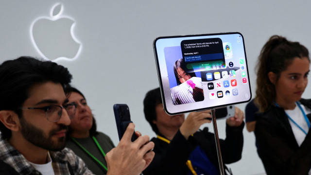 Reparar o iPhone Duo fica mais caro do que comprar um iPhone 17