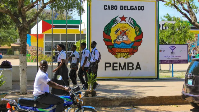 
                    Itália prevê investir em projeto de resiliência climática em Moçambique
                