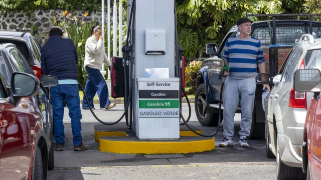 
                    Custos da energia preocupam 80% dos portugueses e levam a cortes
                