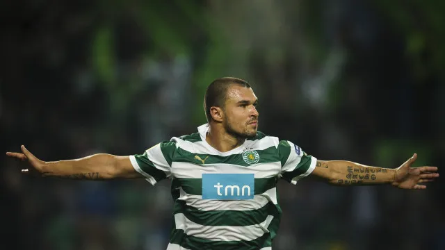 
                    De promessa ao caos do penálti no Sporting. O que é feito de Bojinov?
                