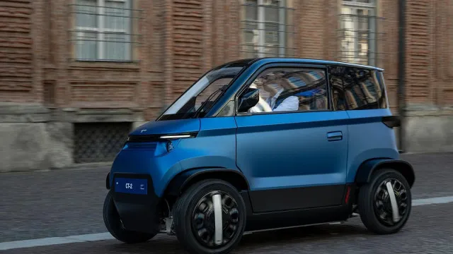 
                    Foi lançado o iPhone dobrável e este carro também se 