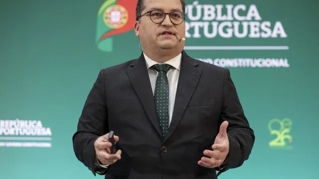 
                    OE2027: Governo e parceiros sociais reúnem-se na próxima semana
                
