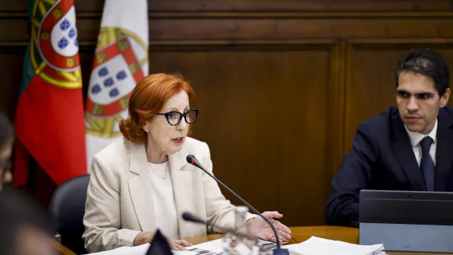 
                    Comportas não abriram: Governo verifica segurança de pequenas barragens
                