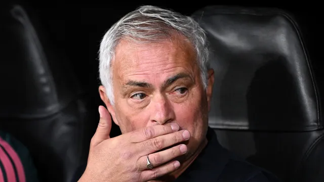 
                    Caso Cristiano Ronaldo. Mourinho e Quaresma colocam os pontos nos is
                