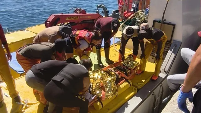 
                    Naufrágio em Sesimbra faz um desaparecido e seis feridos
                