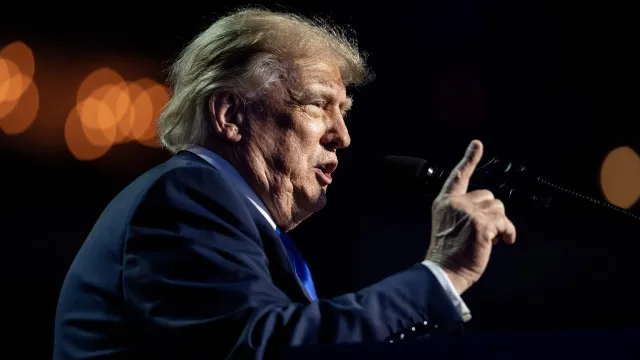 
                    Se republicanos ganharem, Trump dará 5 mil dólares a cada eleitor
                