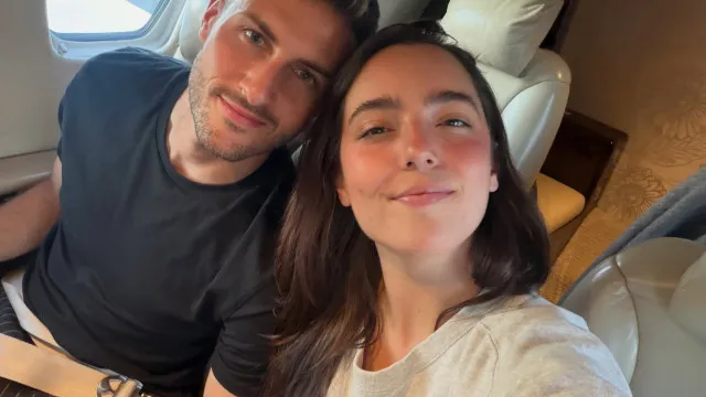
                    Mulher de Santiago Giménez mostra-se rendida ao Porto: 