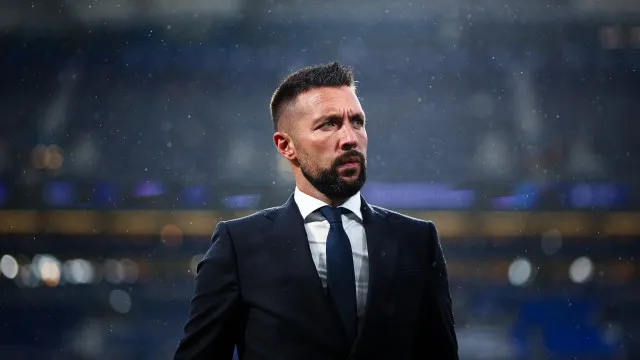 
                    Farioli surpreende. Os onzes iniciais para o Casa Pia-FC Porto
                