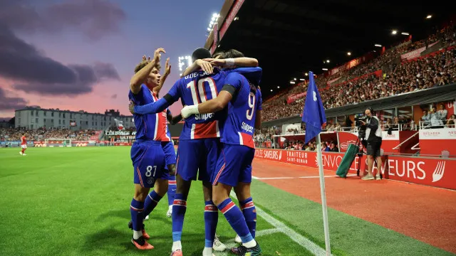 
                    PSG vence pela primeira vez na liga com novo golo de Ferran Torres
                