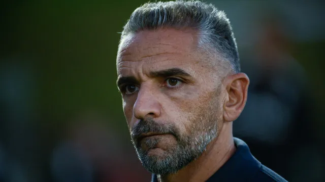 
                    Rui Borges mexe e há grande surpresa. Os onzes para o Sporting-Arouca
                