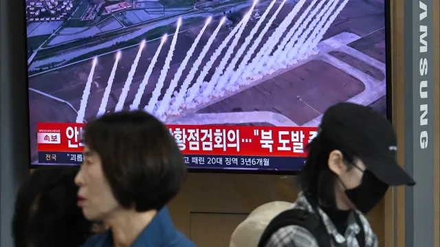 
                    Coreia do Sul denuncia violação do armistício pela Coreia do Norte
                