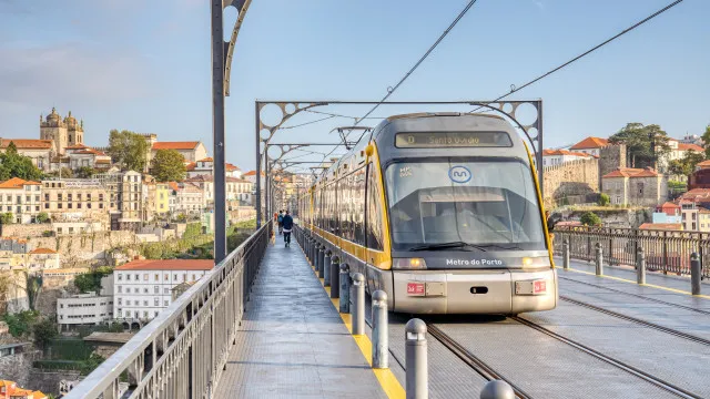 
                    Metro do Porto teve 13 milhões de validações do passe jovem até junho
                