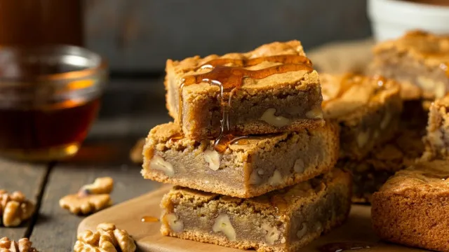 
                    Brownies saudáveis para adoçar o regresso à rotina? Eis a receita de maçã
                