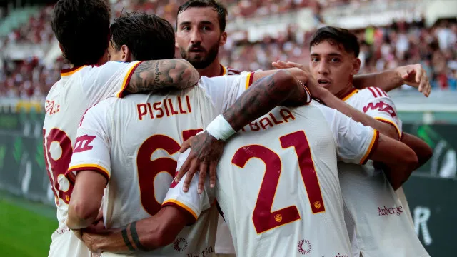 
                    Bragança-Mora termina com vitória da AS Roma e novo líder (à condição)
                