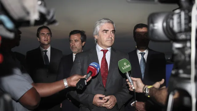 
                    Nuno Melo defende renovação com mais apoio da missão da UE em Moçambique
                