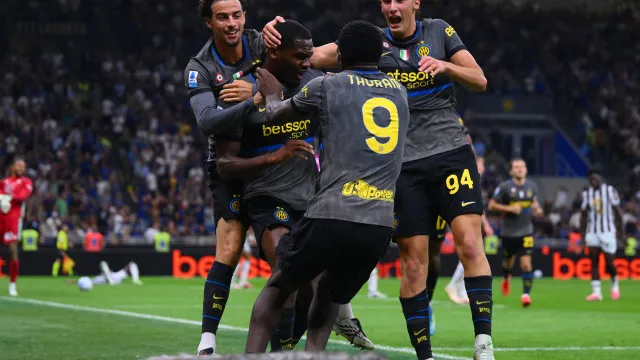 
                    Loucura. Inter iguala Roma na liderança em jogo impróprio para cardíacos
                
