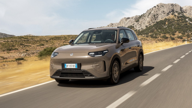 Novo crossover elétrico chinês chega a Portugal no próximo mês. Os preços