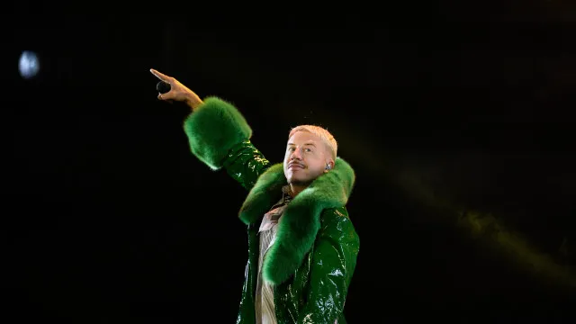 
                    Macklemore afastado de digressão de Ed Sheeran por apoio à Palestina
                